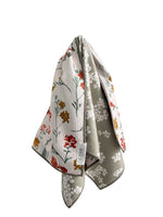 Reversible Hand Towel