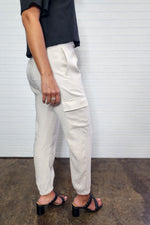 Eliana Pant